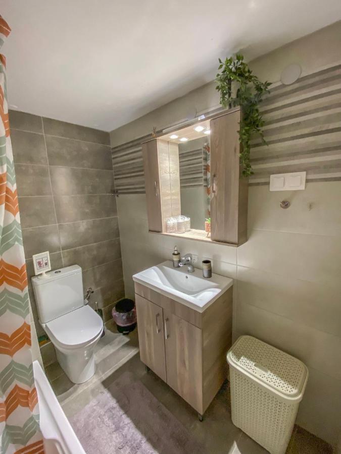 Alexis Apartment Near The Airport Corfu  Exterior photo
